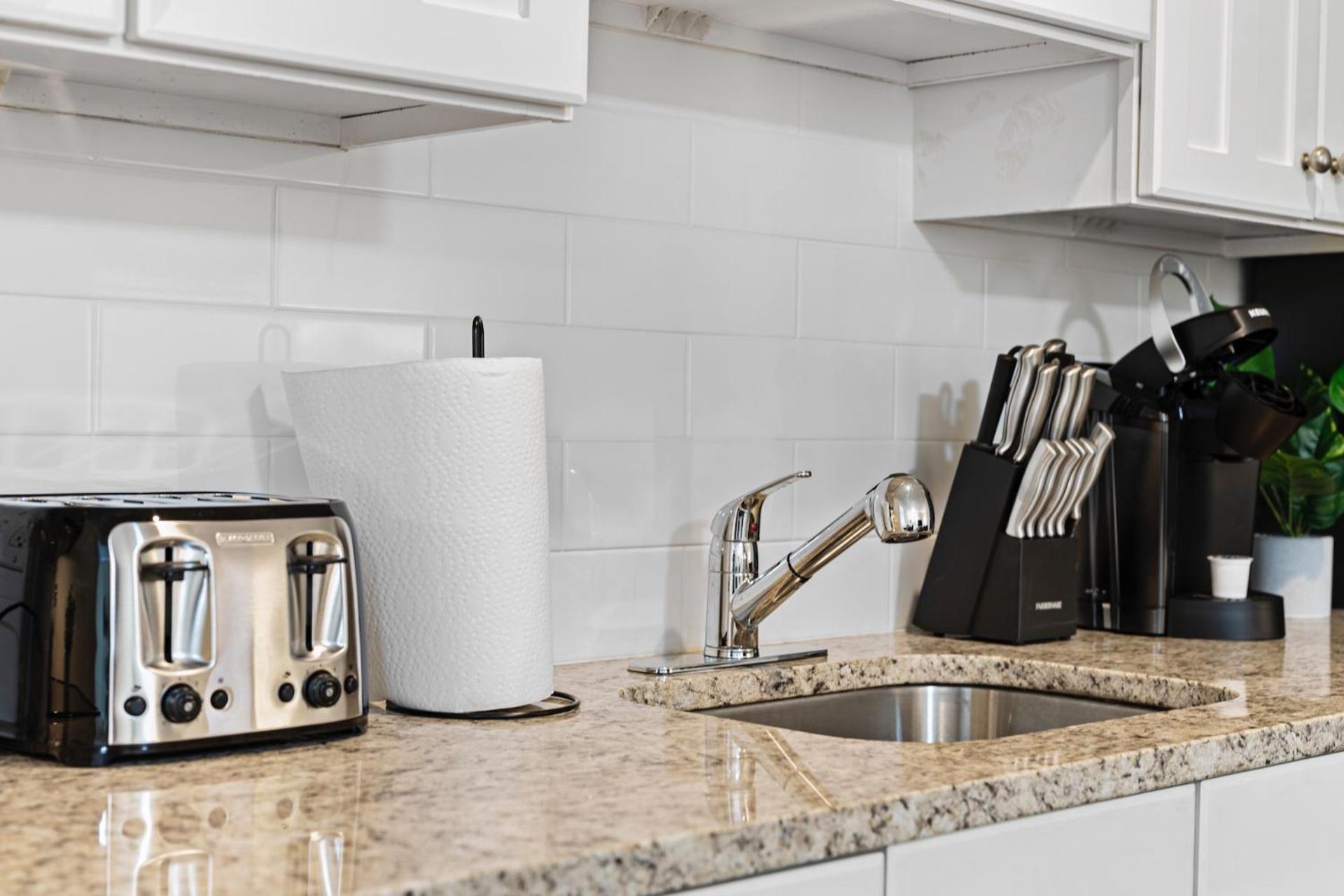 Furnished Apartment In Downtown Бостън Екстериор снимка