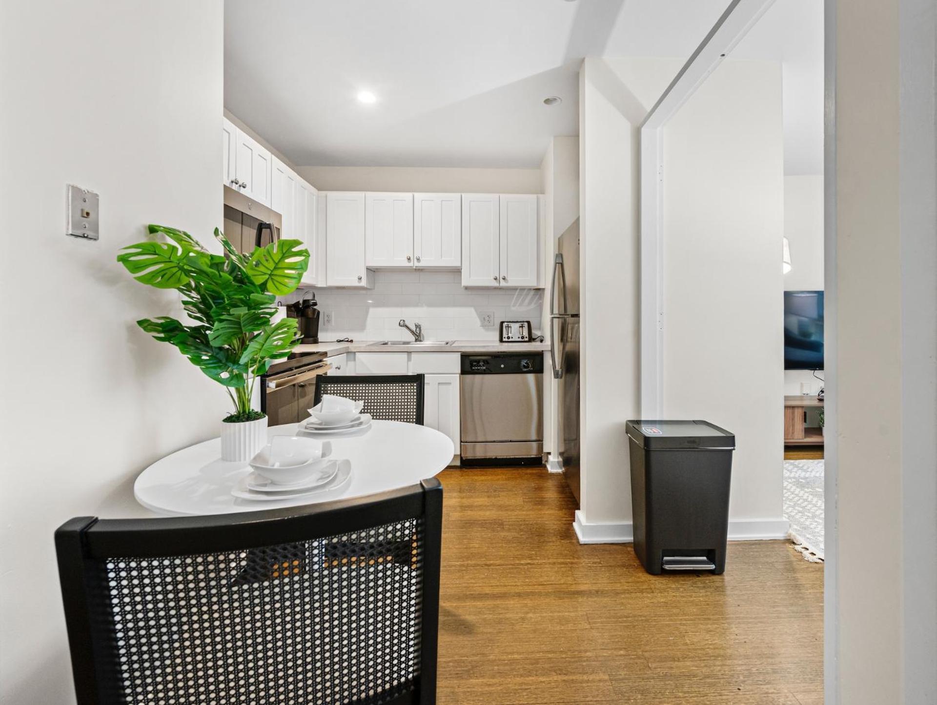 Furnished Apartment In Downtown Бостън Екстериор снимка